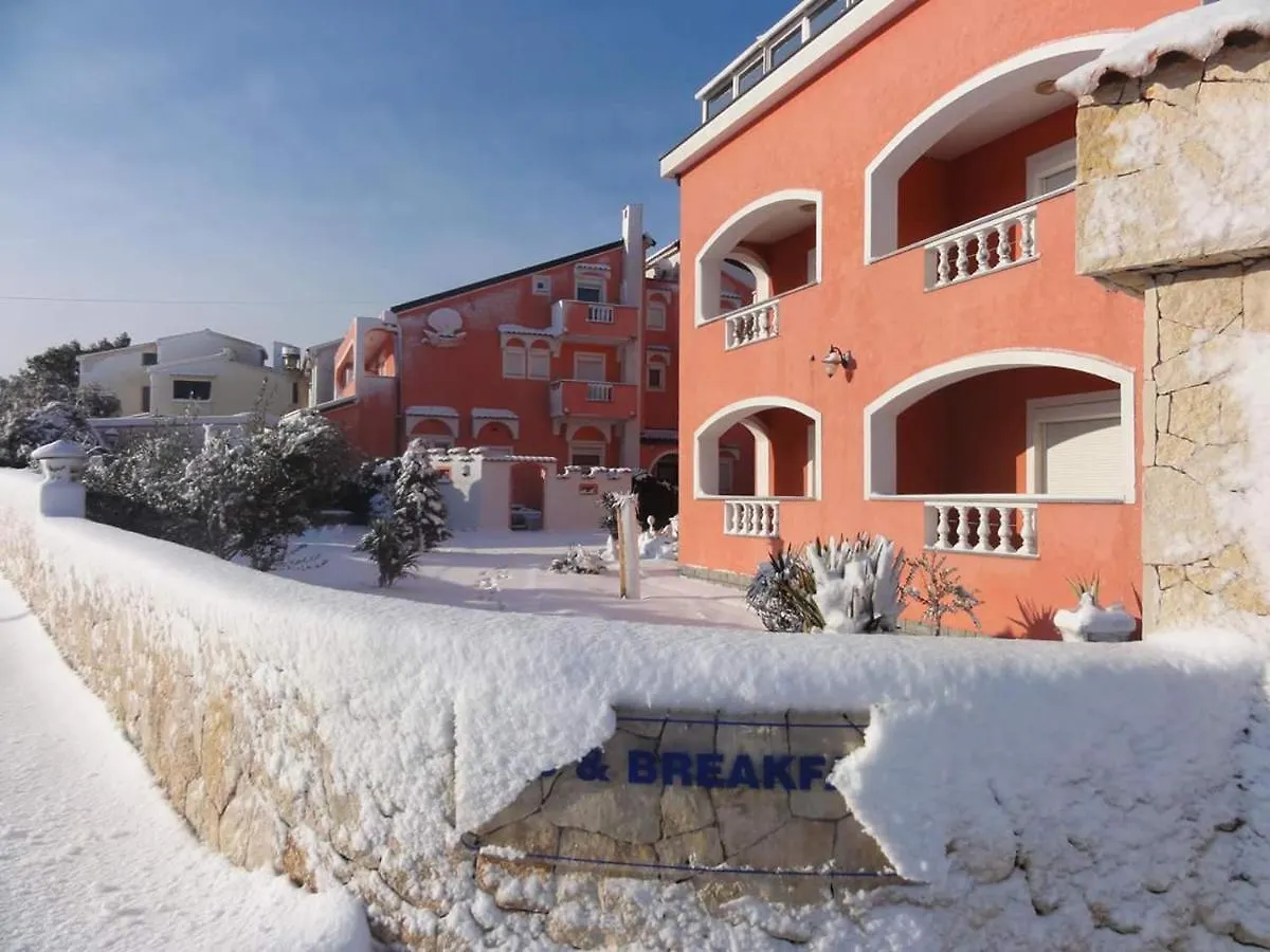 فندق مبيت وإفطار بونات B&B La Perla