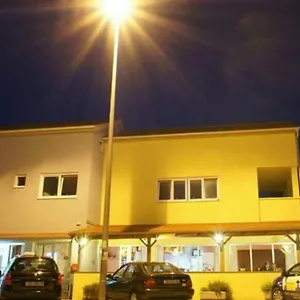 rezervirajte ovdje