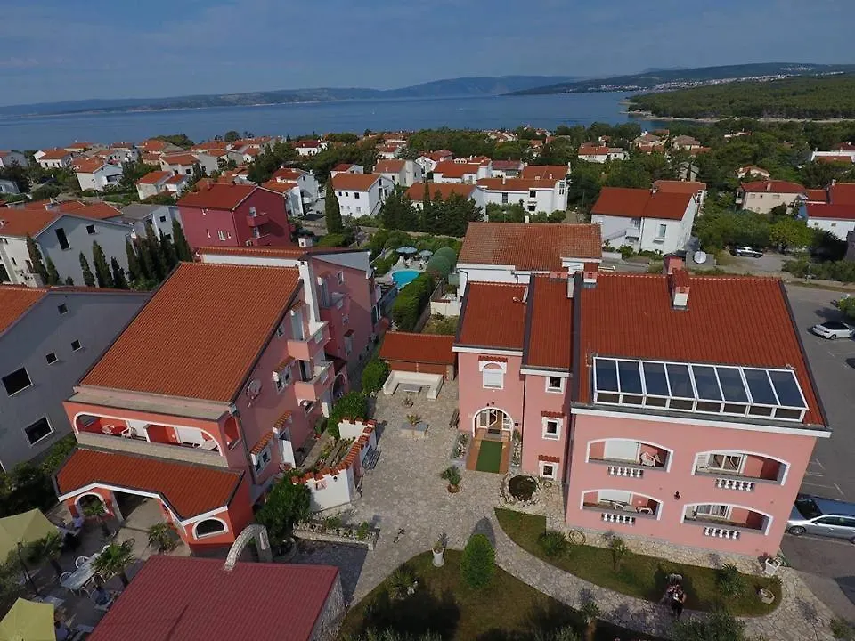*** Oda ve Kahvaltı B&B La Perla Punat Hırvatistan