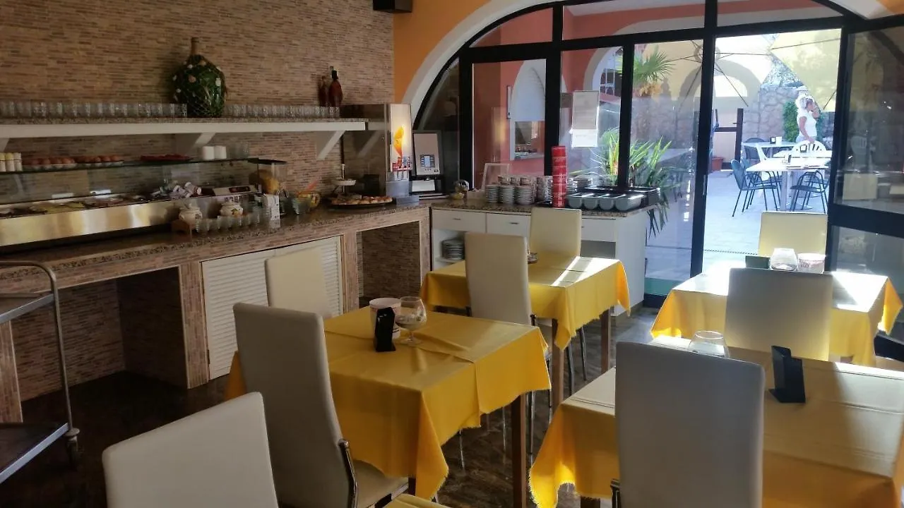 B&B La Perla Punat 3*,  Hırvatistan